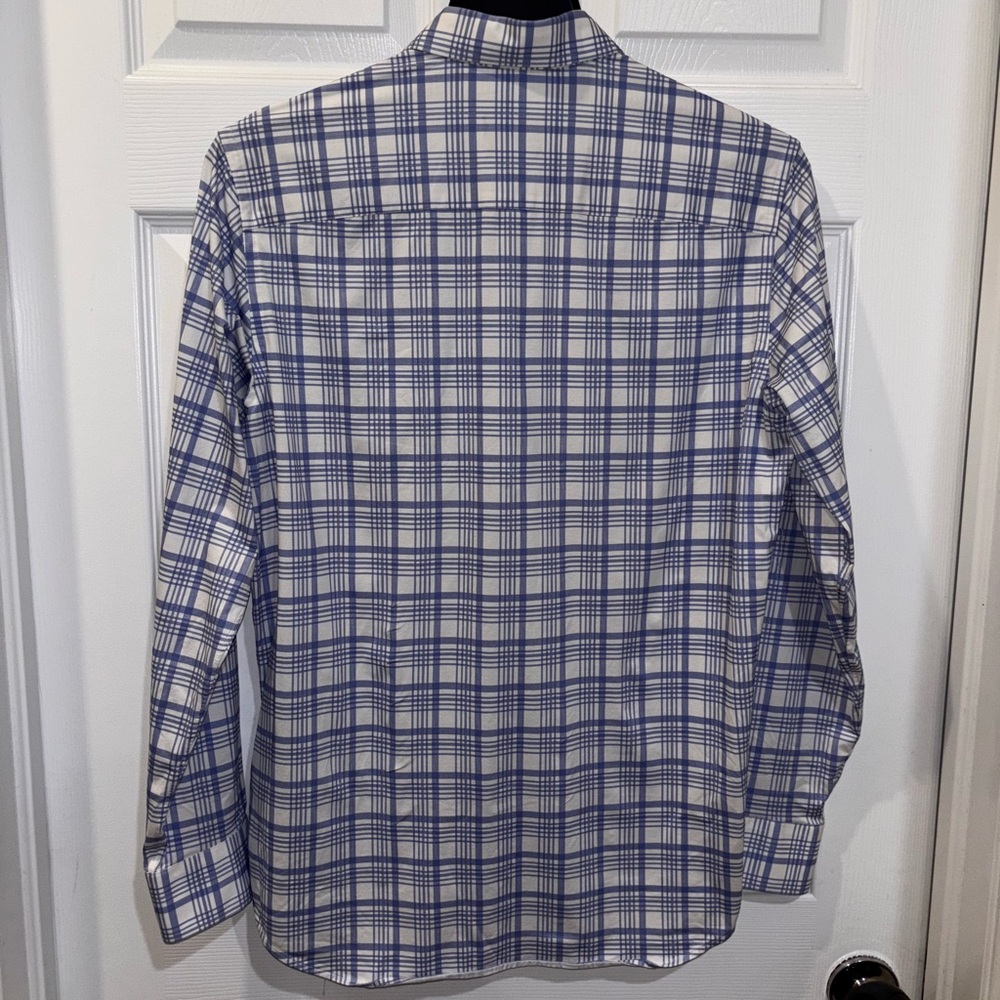 Bugatchi 8 Way Stretch Dress Shirt Mens M Shaped Fit Button Up - Picture 4 of 13